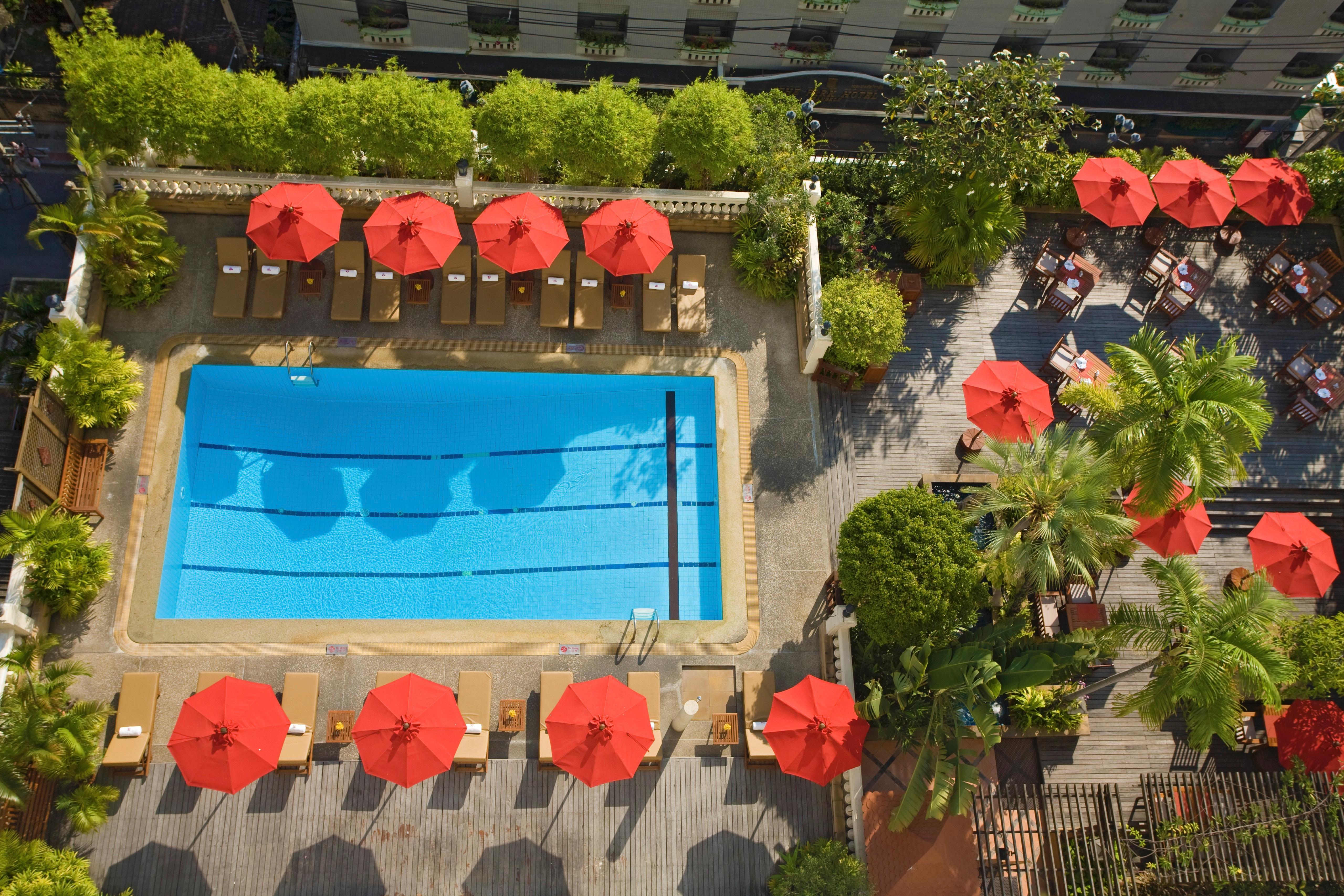 Nh Bangkok Sukhumvit Boulevard Екстер'єр фото The pool at the Hotel