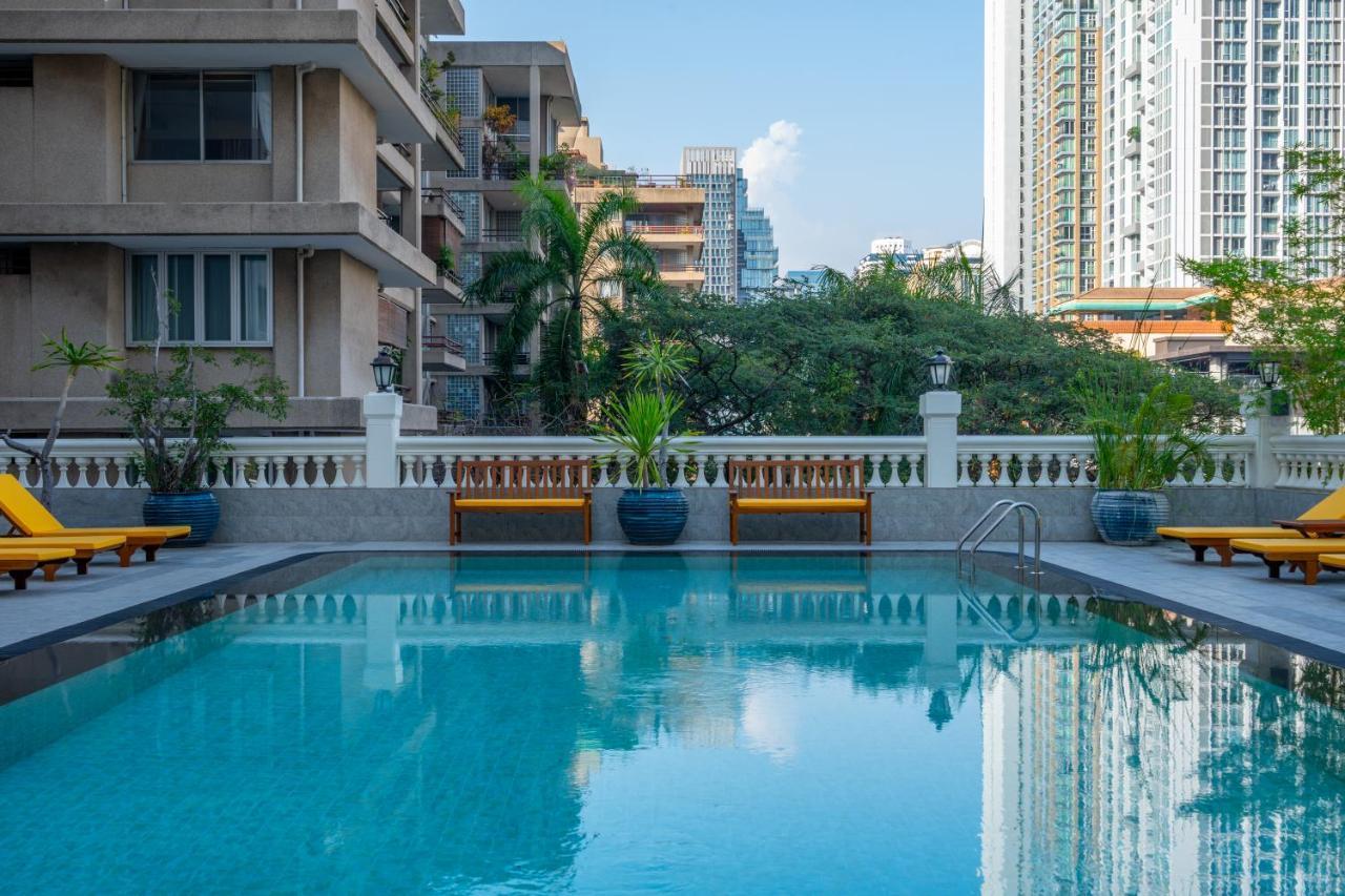 Nh Bangkok Sukhumvit Boulevard Екстер'єр фото The swimming pool at the hotel