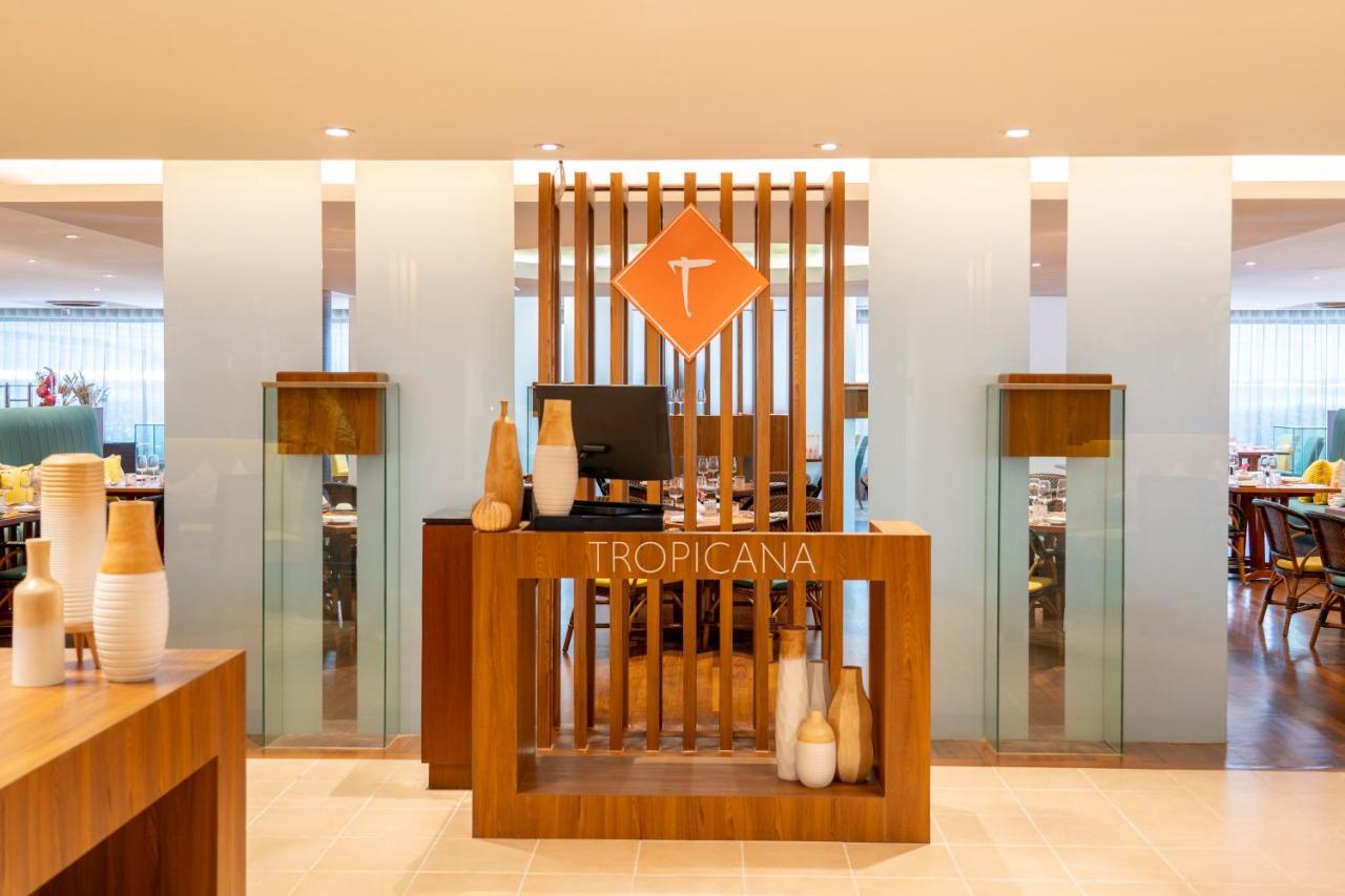 Nh Bangkok Sukhumvit Boulevard Екстер'єр фото Reception desk at the hotel